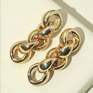 NWOT Chain Decor Drop Earrings